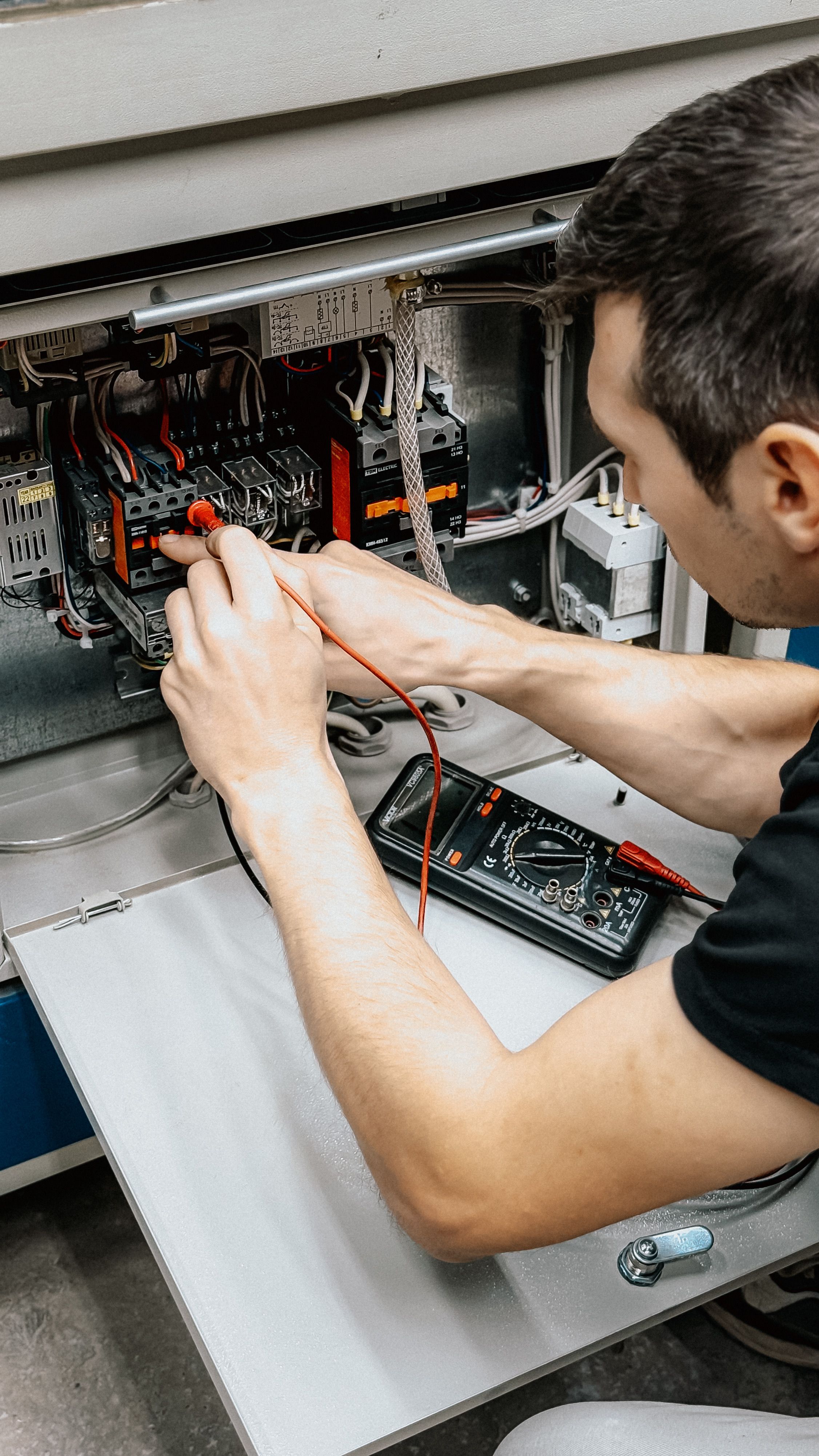 New building electrical installation